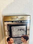 The Apartment (VHS, 1997, Vintage Classics) Jack Lemmon • Shirley MacLain