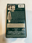 The Apartment (VHS, 1997, Vintage Classics) Jack Lemmon • Shirley MacLain