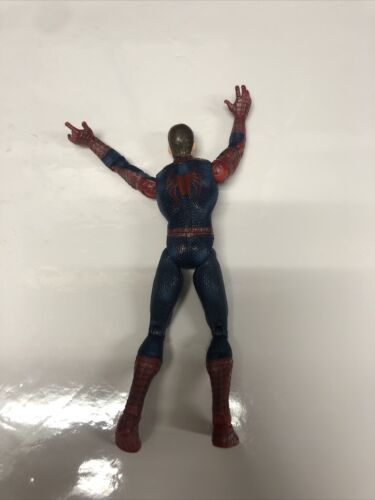 Spider-Man 2 (2002)  • Movie Super Poseable 6" Figure  • Unmasked