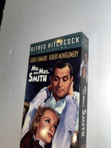 Mr. and Mrs. Smith (VHS, 2000, B&W) Alfred Hitchcock • Carole Lombard