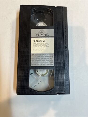 12 Angry Men (VHS, 1990, Vintage Classics) Henry Fonda | MGM/UA