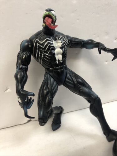 Spider-Man Classics Venom with (2002) Alien Ooze Base Action Figure Rare