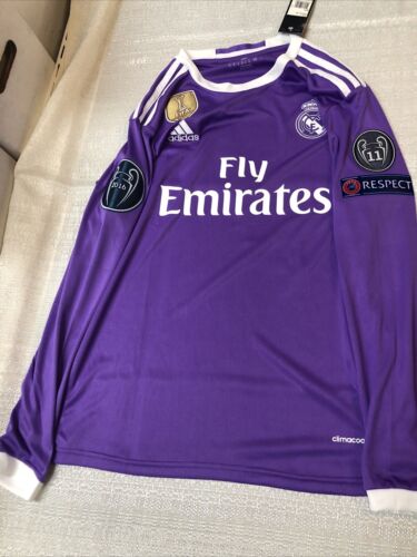 Ronaldo “7” Jersey Real Madrid 2016-2017 Ronaldo Long Sleeve Jersey • Adidas •
