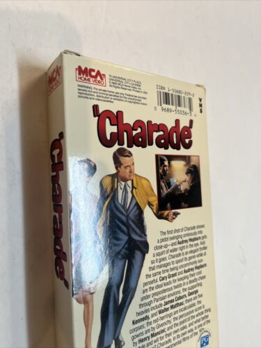 Charade (VHS 1981) Gary Grant • Audrey Hepburn | MCA Home Video