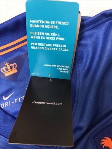 Robben • Blue And Orange •