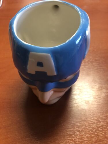 Marvel Comics: Captain America Ceramic Sculpted Mug