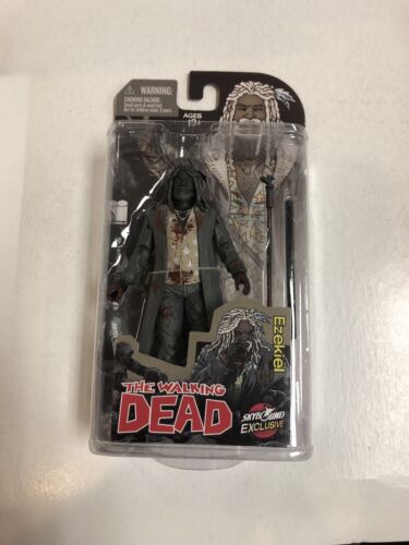 2014 McFarlane Toys Skybound The Walking Dead EZEKIEL COLOR Figure