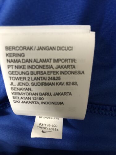 Robben • Blue And Orange •