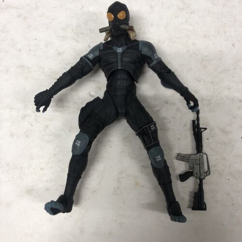 Metal Gear Solid 2 - RAIDEN Action Figure McFarlane Toys 2001 No Swords Mint