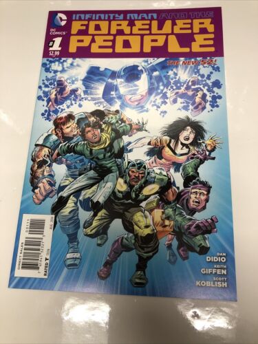 Infinity Man And The Foreuer People (2014) Set Issue