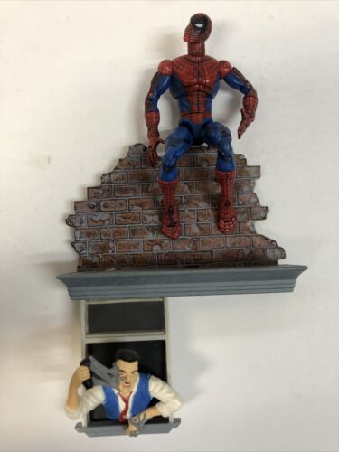 ToyBiz Magnetic Spider-man Wall-Mountable 2002 Complete Mint