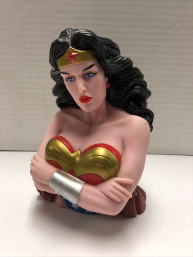 Wonder Woman Bust Bank