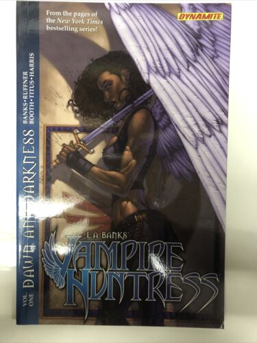 Vampire Hunters : Dawn And Darkness (2011) TPB • Dynamite Entertainment • Banks