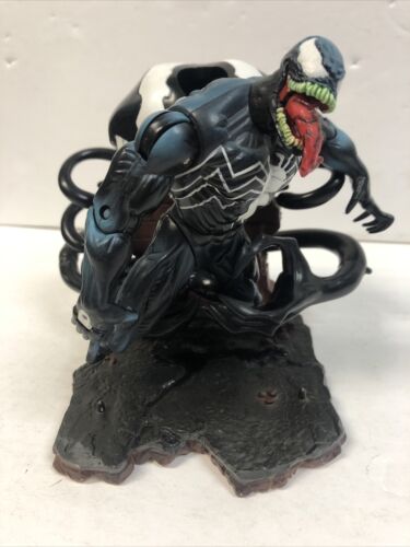 Spider-Man Classics Venom with (2002) Alien Ooze Base Action Figure Rare