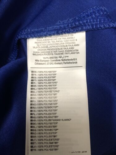 Palmer • Blue And White