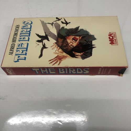 The Birds (1963) VHS • Alfred Hitchcock's •MCA Home Video • Universal City Plaza