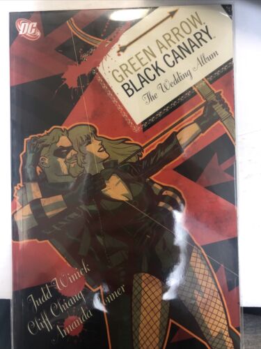 Green And Black Arrow Canary: The Wedding Album (2008) Dc Comics TPB SC J.Winick