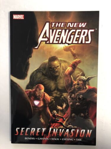 New Avenger Vol.8: Secret Invasion Book 1 Softcover (2009)(NM) Brian Bendis