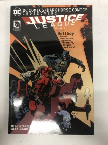 Justice League (2016) TPB SC Vol