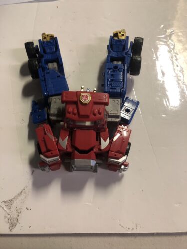 Transformers Legacy • Evolution Armada • Optimus Prime • Figure only • Red