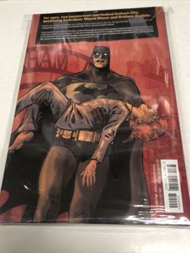 Batman Shadows Of The Bat House Of Gotham  (2022) DC Comics HC Blanco