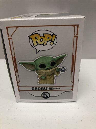 Funko Pop! Star Wars: Grogu Macy's Thanksgiving Day Parade