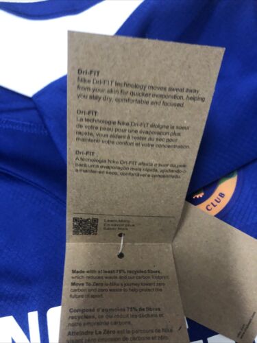 Palmer • Blue And White