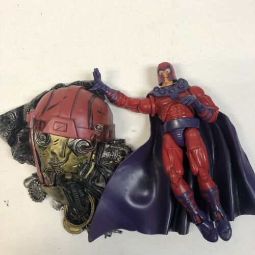 Toy Biz 2002 Marvel Legends Series 3 MAGNETO Mint No Comic