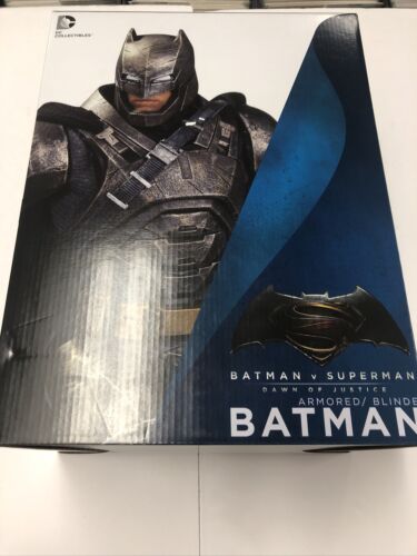 DC Collectibles Batman V Superman Dawn Of Justice Armored Batman Statue