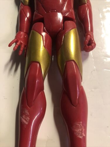 Iron Man (2013) Hasbro • Marvel • Avengers Hero • 11-1/2 Inch • Action Figure