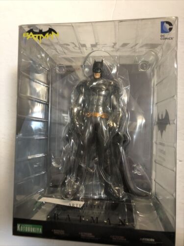 Batman Artfx+ Statue Dc Comics