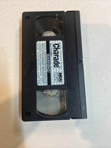 Charade (VHS 1981) Gary Grant • Audrey Hepburn | MCA Home Video