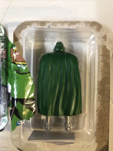 Doctor Doom (2023) Marvel • Hasbro • Fantastic Four • Marvel Legends • Green