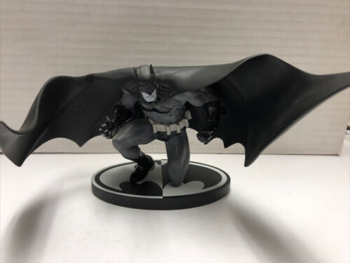 Batman Black And White By Jim Lee 2466 Of 6500 No Box