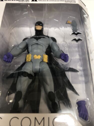 DC Comics 7” Action Figure - Batman Designer Greg Capullo