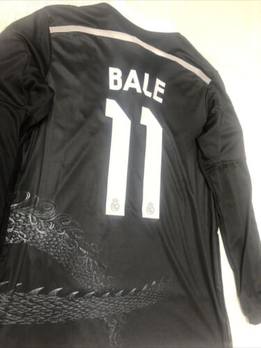 Bale • Fly Emirates • Black And White