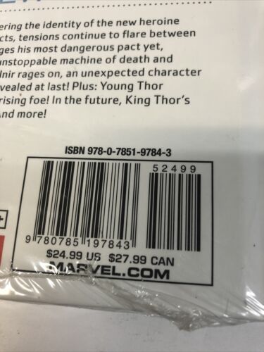 Thor Who Holds The Hammer  (2015) Marvel HC Jason Aaron