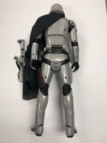 18 Inch Captain Phasma Jakks Pacific