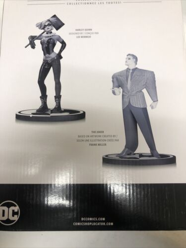 DC Collectibles Batman Black & White Batman b Rafael Albuquerque Statue