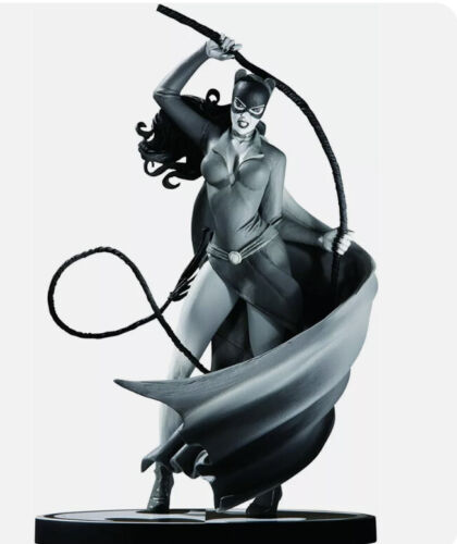 Batman Black and White Catwoman Statue