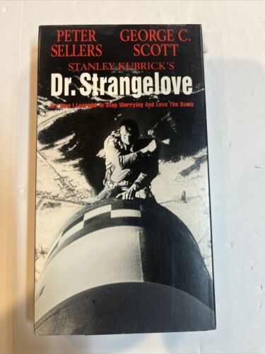 Dr. Strangelove or: How I Learned to Stop Worrying and Love the Bomb (VHS, 1988)