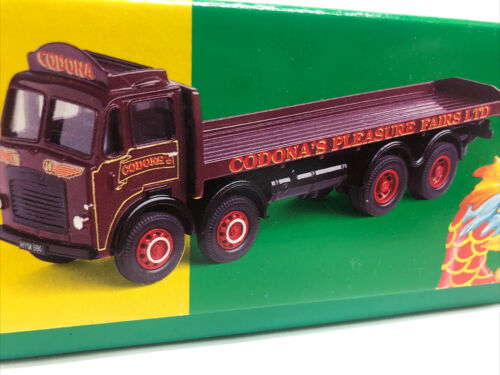 CORGI CLASSICS John Codona’s Pleasure Leyland 8 Wheel Rigid Truck Set