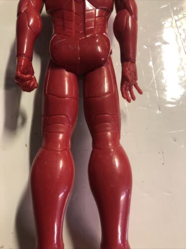 Iron Man (2013) Hasbro • Marvel • Avengers Hero • 11-1/2 Inch • Action Figure