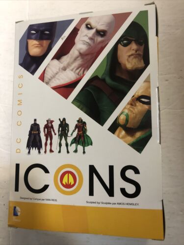 DC Comics Mister Miracle Figure Earth 2 (2015) Icons Collectibles