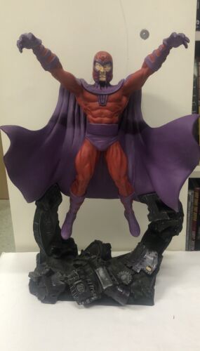 Magneto X-Men Statue (1995) • Marvel Universe • Lebercht •Red And Purple•Limited