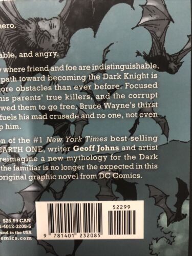 Batman Earth One Vol. 1 By Geof Johns (2012) TPB HC