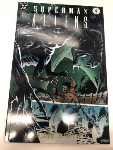 Superman Vs Aliens (1995) TPB DC Comics• Dan Juegens • Kevin Nowlan • Dark Horse