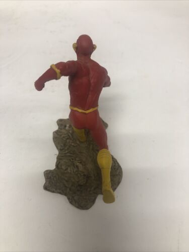 The Flash Figure (2014) DC Comics • Justice League • 4" • Red And Yellow • Toy