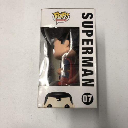 Funko Pop! Vinyl: DC Comics - Superman (Metallic) (Chase)