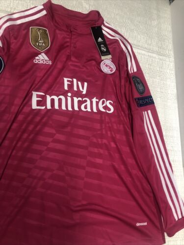 Bale • Fly Emirates • Fuschia And White